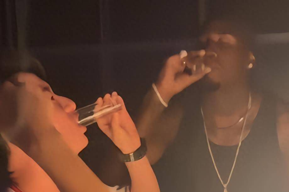 美女被c在线