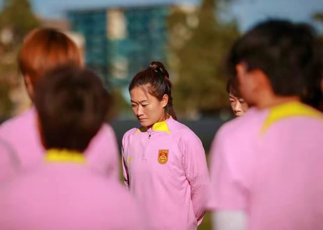 美女大学生兼职