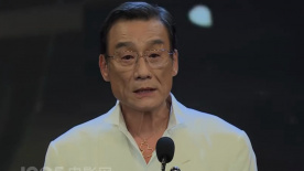 久久女人